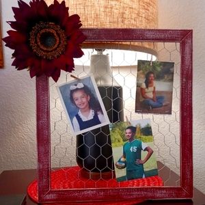 Picture Frame or Jewelry Hanger